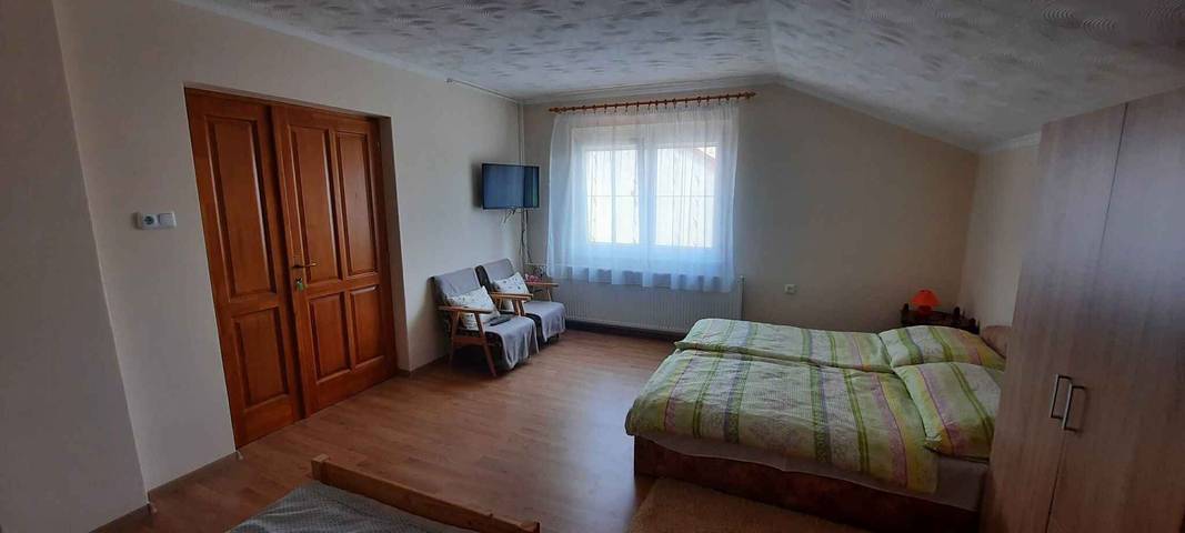 Ganze Ferienwohnung, Ferienwohnung mit Wlan und Klimaanlage in Keszthely, Balaton Region
