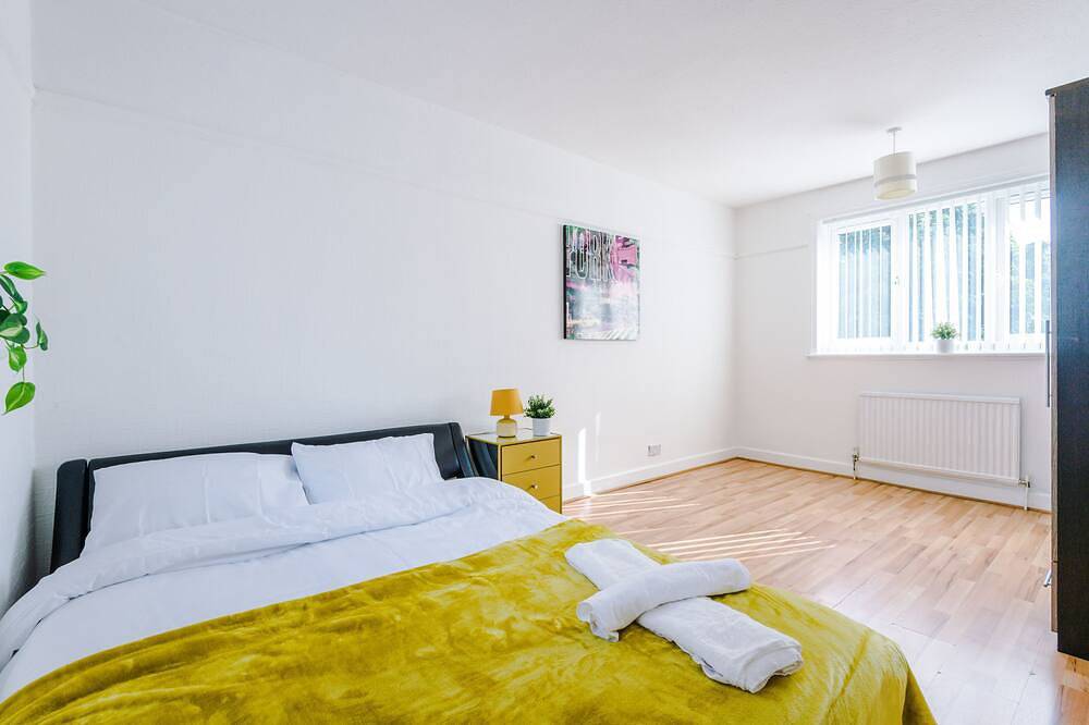 Spacious & luxurious 3-Bed House in Manchester in Manchester, Greater Manchester