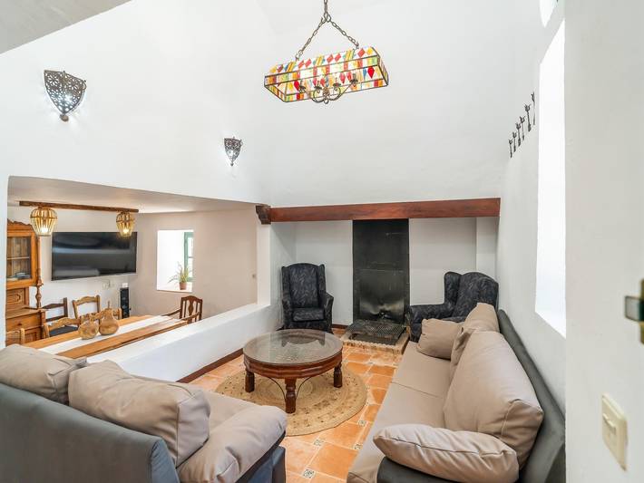 Casa de vacaciones para 15 personas, con piscina, Familias con niños en Parque Natural Sierras Subbéticas - 2