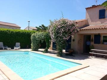 Villa pour 8 personnes, avec piscine ainsi que terrasse et jardin à Mauguio