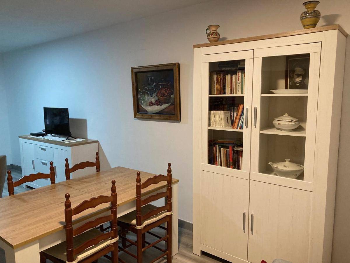 Apartamento entero, Three-Bedroom Apartment in Losar de la Vera, Provincia de Cáceres