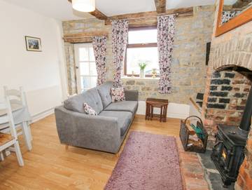 Cottage for 4 People in Powys, Mid-Wales, Photo 1