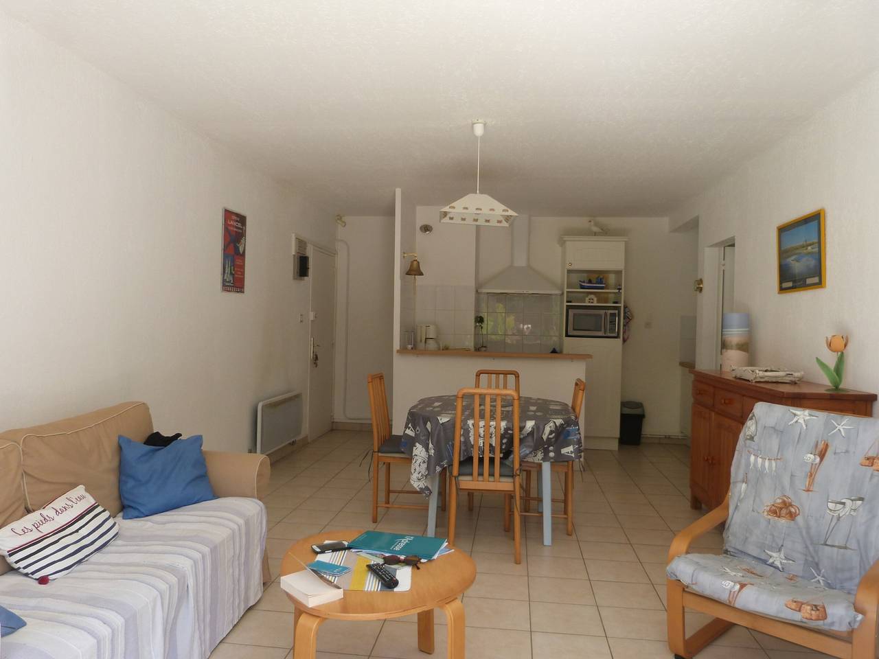 Appartement entier, À 200m de la plage, appart. avec jardin pour 4 pers., animaux et parking admis in La Guérinière, Noirmoutier