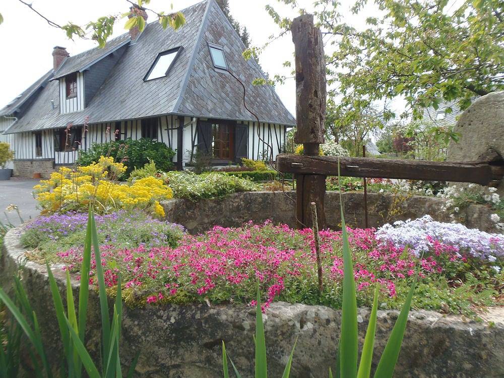 Chambres d'hôtes du Panorama - Côté jardin in Barneville-sur-Seine, Région de Bernay