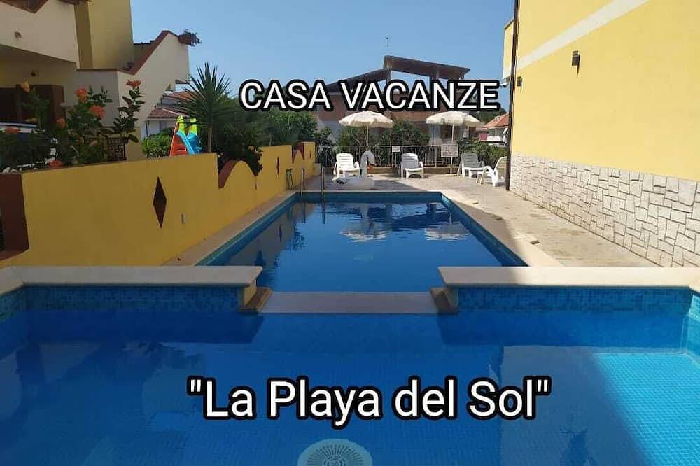Ganze Wohnung, Cozy two-room apartment in Tropea for 2/4 people with swimming pool near the sea in Santa Domenica, Ricadi (gemeinde)