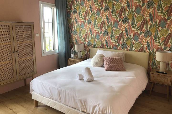 Location de vacances pour 2 personnes, avec jardin et piscine à Laplume - 2