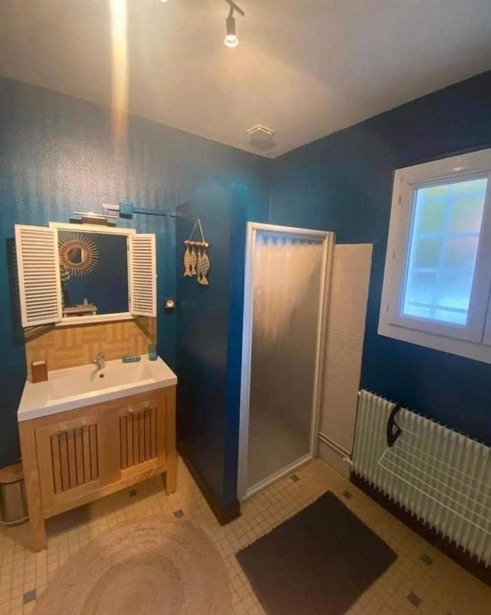 Gîte pour 8 personnes, avec jardin à Saint-Denis-de-Pile - 2