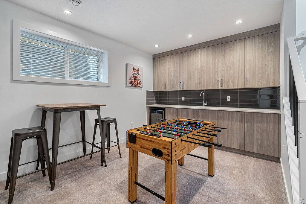 Luxurious Spacious Private House near City Centre in Calgary, Kanadische Rocky Mountains