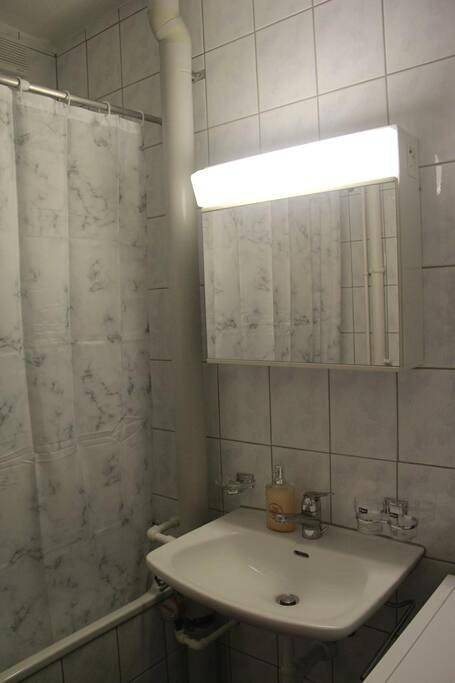 Ολόκληρο το διαμέρισμα, Two-Bedroom Apartment in Βέρνη, Canton of Bern