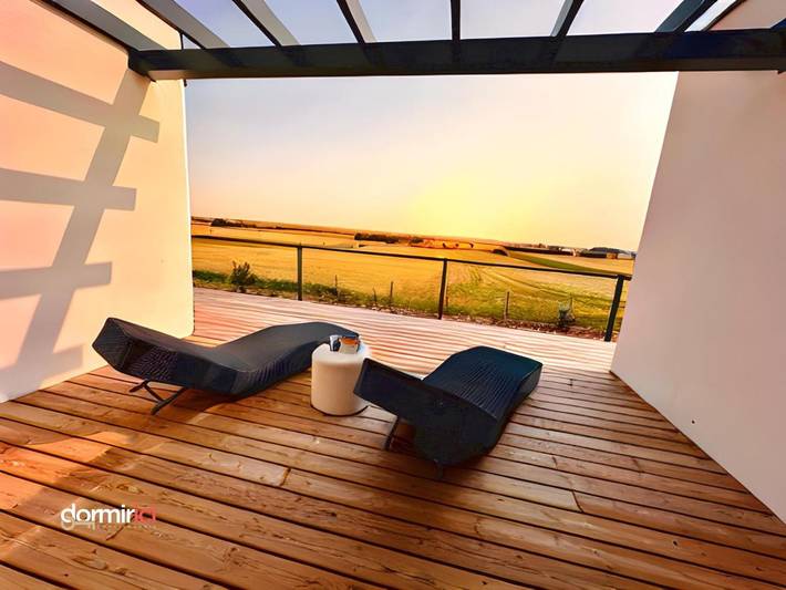 Location de vacances pour 8 personnes, avec vue et jardin à Étaules