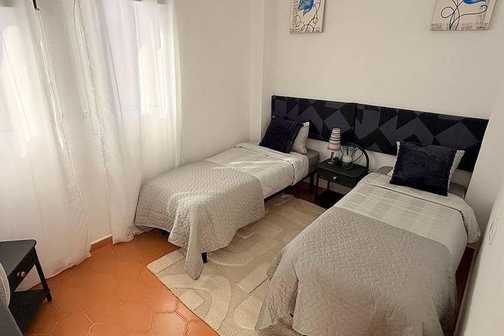 Appartement entier, Villamartin Plaza Penthouse Duplex · Rooftop Sun Terrace · Golf Course 2min Walk in Brisas y Golf, Orihuela