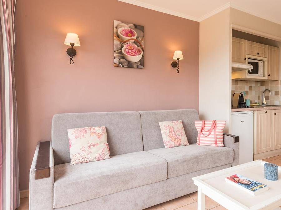 Pierre & Vacances Premium Résidence Les Calanques des Issambres - Studio 4 personnes - Studio (max. 2 adultes) Standard in Roquebrune-sur-Argens, Côte méditerranéenne (France)