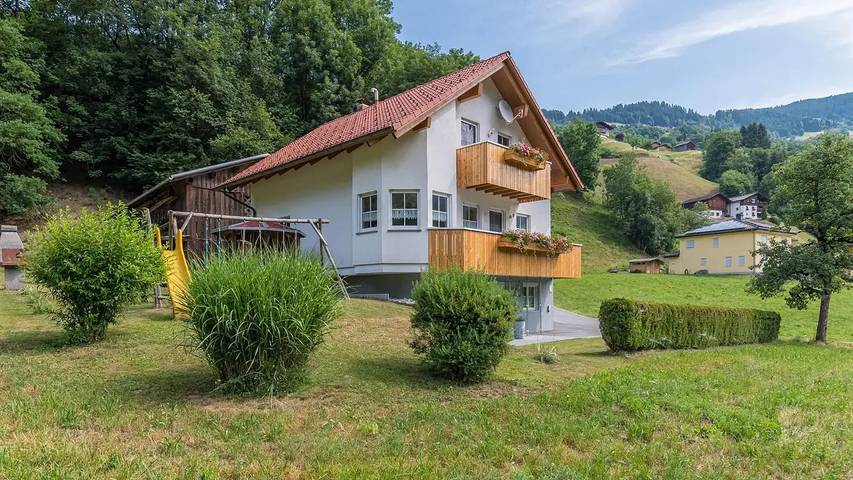 Ferienwohnung für 4 Personen, mit Garten und Balkon in Schruns-Tschagguns