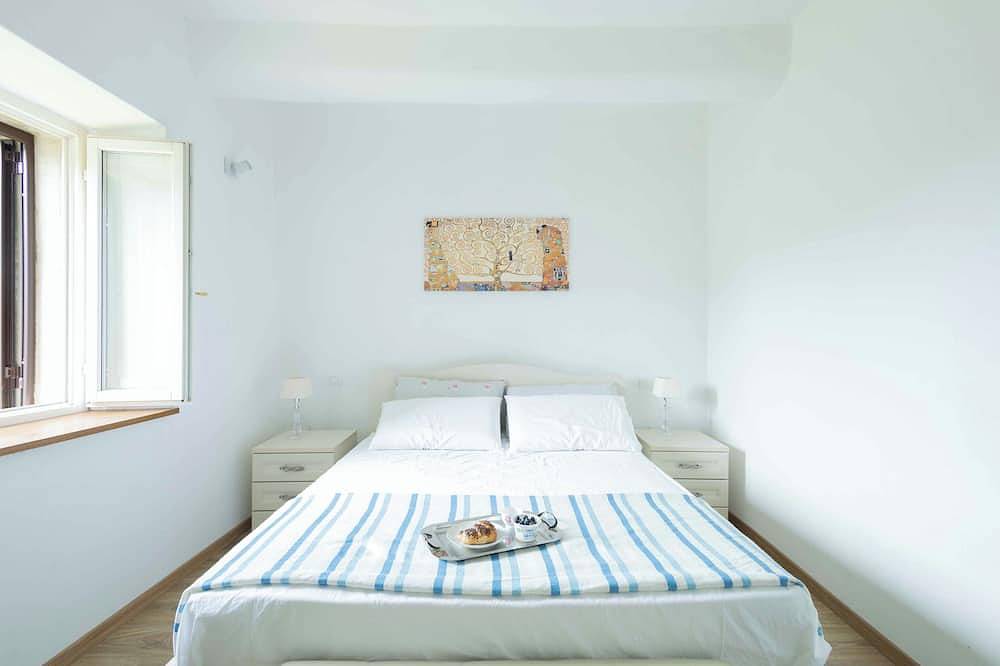 Geheel appartement, Great apartment for Valentine's Day, near petriolo spa in Monticiano, Chianti