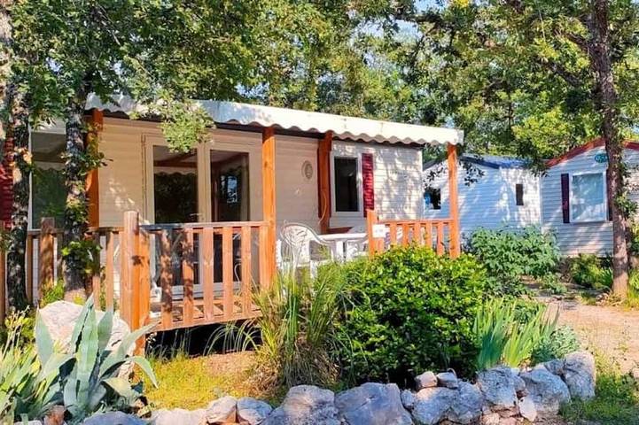 Camping pour 6 personnes, animaux acceptés