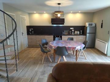 Gîte pour 5 personnes, avec terrasse et jacuzzi à Auderville