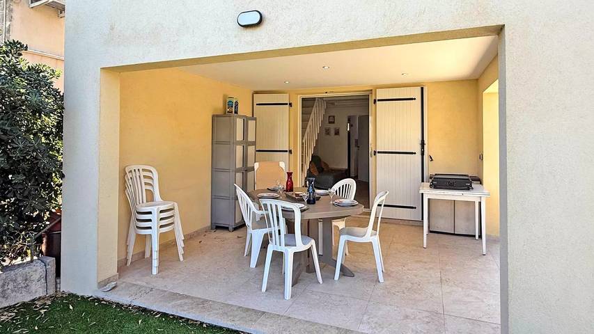 Location de vacances pour 5 personnes, avec jardin dans Plage de la Nartelle - 4