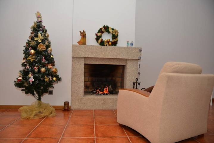 Casa de huéspuedes para 4 personas, con Balcón y Terraza además de Jardín y Piscina en Póvoa de Lanhoso - 4