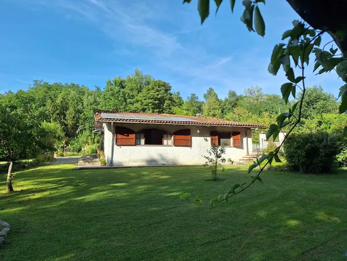 Casa de vacaciones para 4 personas, con jacuzzi y jardín - 1