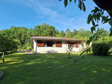 Gîte pour 4 personnes, avec jardin et jacuzzi à Pieve Fosciana