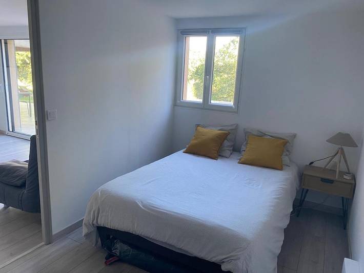 Gîte pour 4 personnes, avec terrasse et piscine à Forcalqueiret - 4