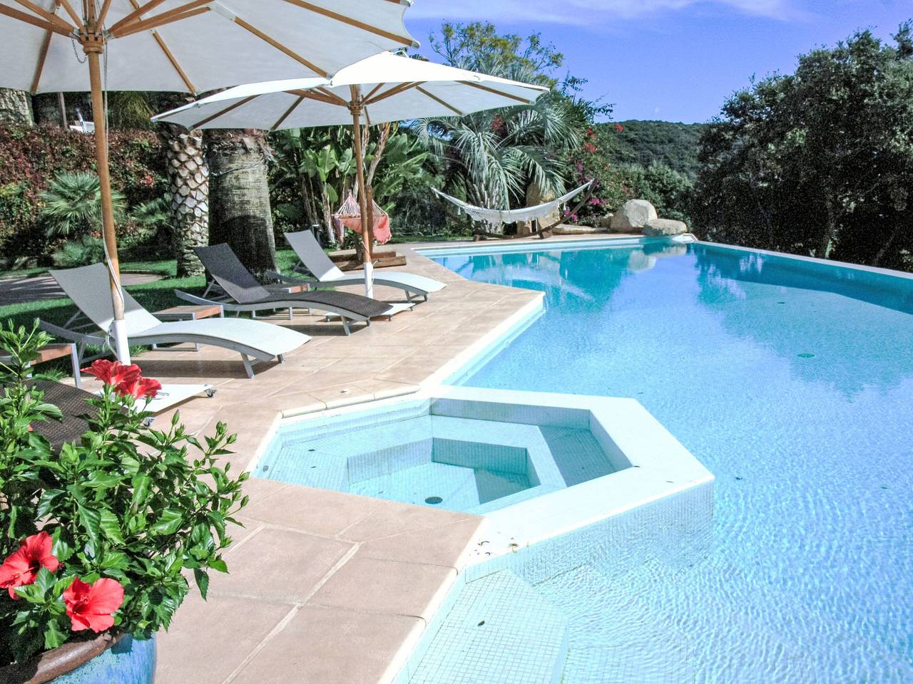 Appartement entier, Apartment Terrasse Panoramablick auf den Golf in Alata, Région d'Ajaccio