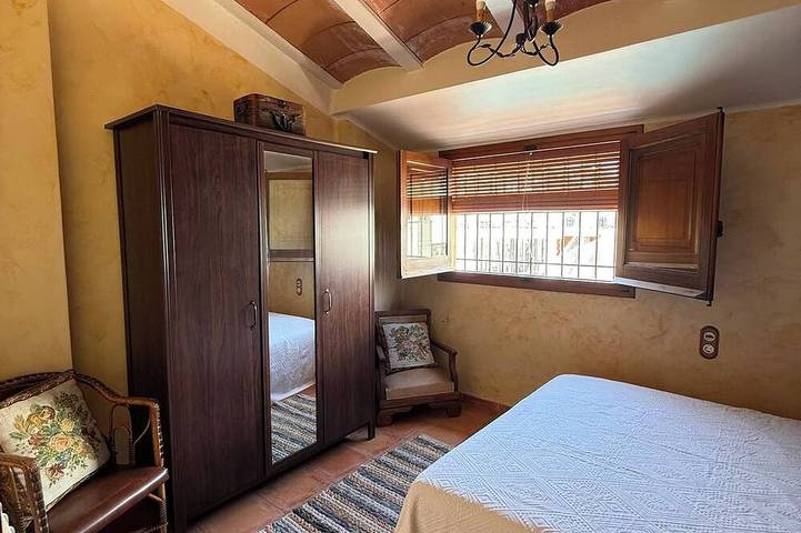 A rustic home for rest and relaxation in Monserrat, Valencia Provinz