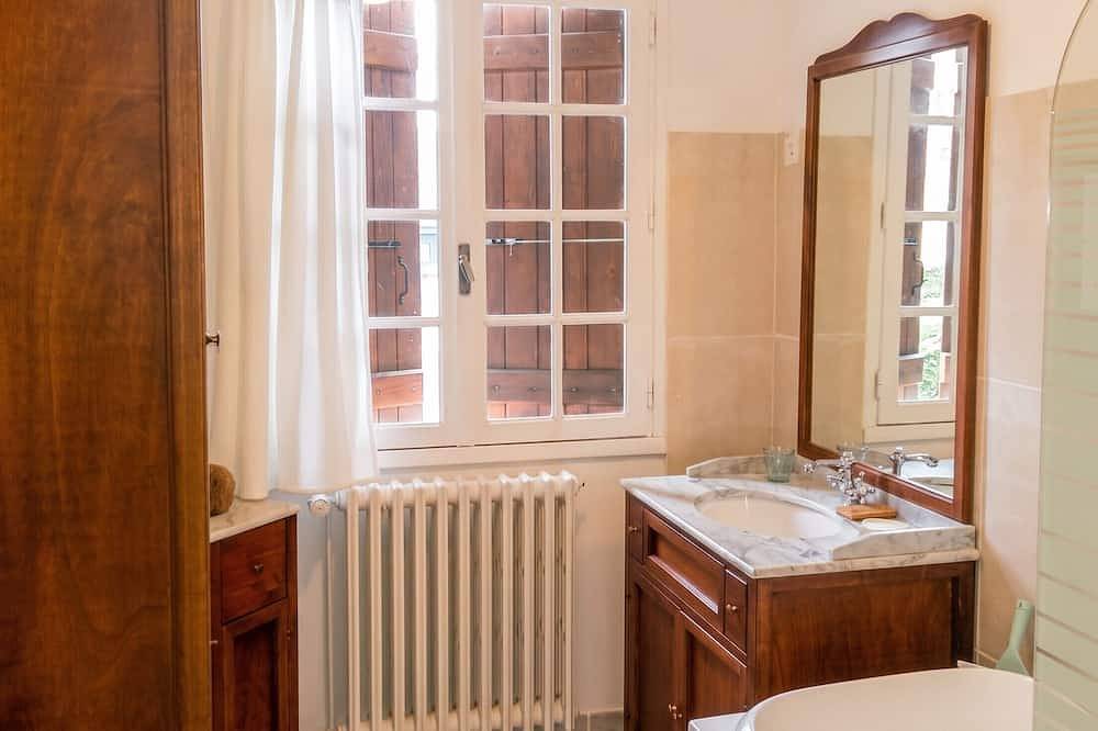 Homerez - House in Chambon-sur-Lignon in Le Chambon-sur-Lignon, Mézenc