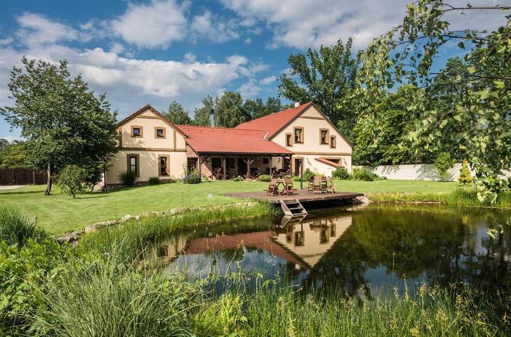 Maison d’hôte pour 34 personnes, avec jardin et piscine ainsi que vue sur le lac et vue en République Tchèque - 2