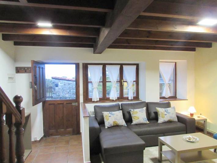 Casa de vacaciones para 5 personas, con terraza además de jardín y vistas, Se admiten mascotas en Costa Oriental Asturiana - 4