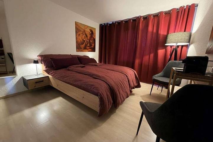 Centurio 5: Standard double room with shared bathroom in Augst BL, Augst