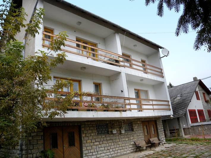 Ferienwohnung für 5 Personen, mit Balkon und Garten in Balatonfüred