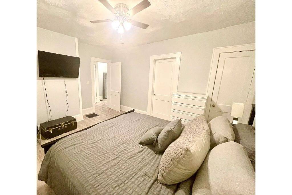 Ganze Wohnung, Beautiful 1B/1B in Southwest Atlanta. in East Point, Fulton County