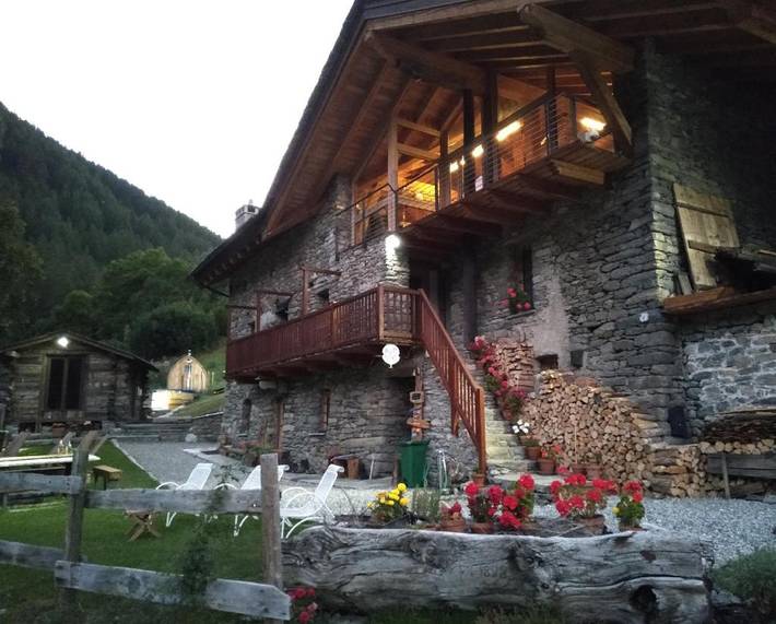 Location de vacances pour 3 personnes, avec jardin ainsi que vue et sauna à Comune di Saint-Rhémy-en-Bosses - 4