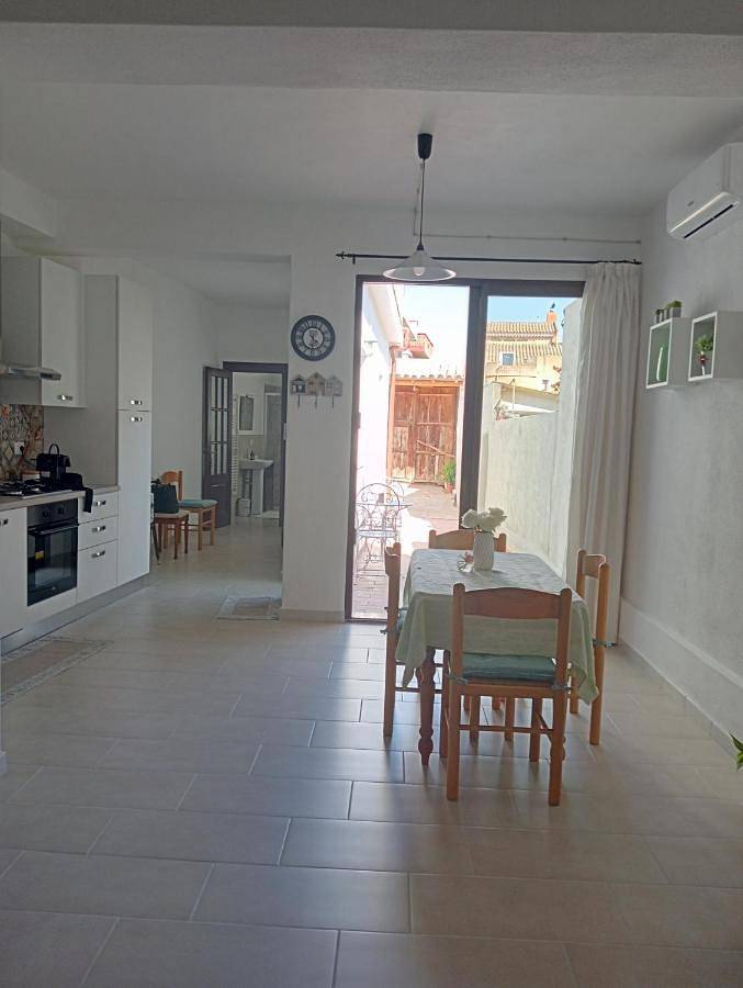 Ganze Wohnung, Casa Locci in San Vito, Cagliari Provinz