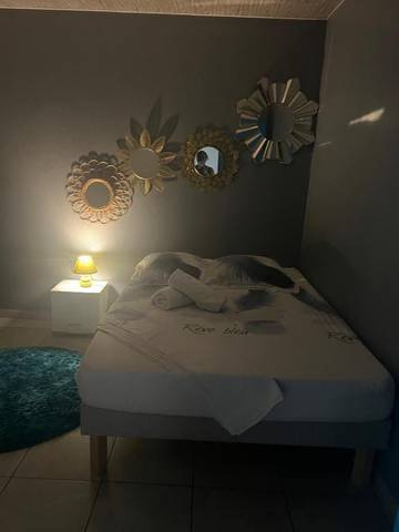 Gîte pour 2 personnes, avec balcon et piscine à Saint-Laurent-du-Maroni