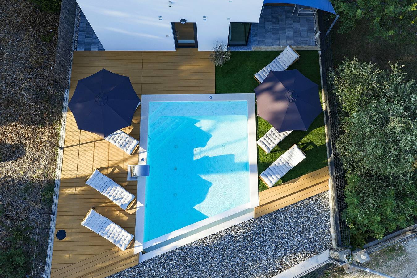 Beachfront Almare Retreat in Sukosan, Zadar