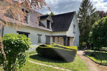 Gîte pour 12 personnes, avec jardin à Huisseau-sur-Mauves
