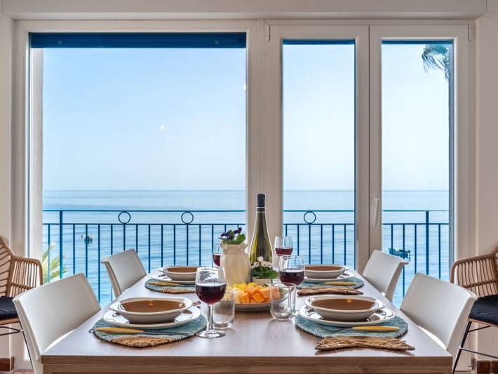 Appartamento intero, Wohnung am Meer 'Casa Serafina Sinfonia in Letojanni, Provincia di Messina
