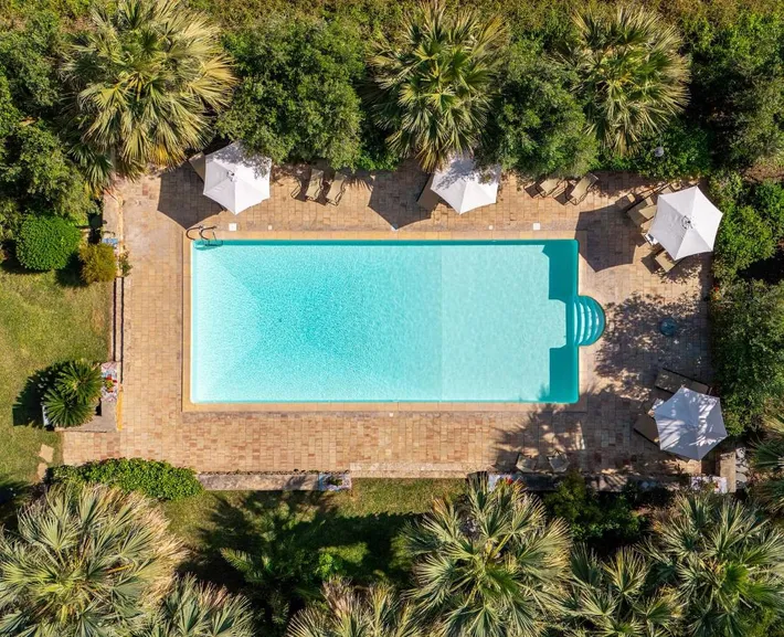 Monolocale per 3 persone, con giardino e piscina, con animali domestici - 1