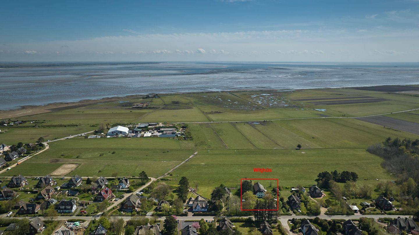 Ganze Wohnung, Urlaub mit Hund, inkl. Schwimmbad und Sauna mit direkter Aussicht auf das Wattenmeer in Norddorf, Amrum