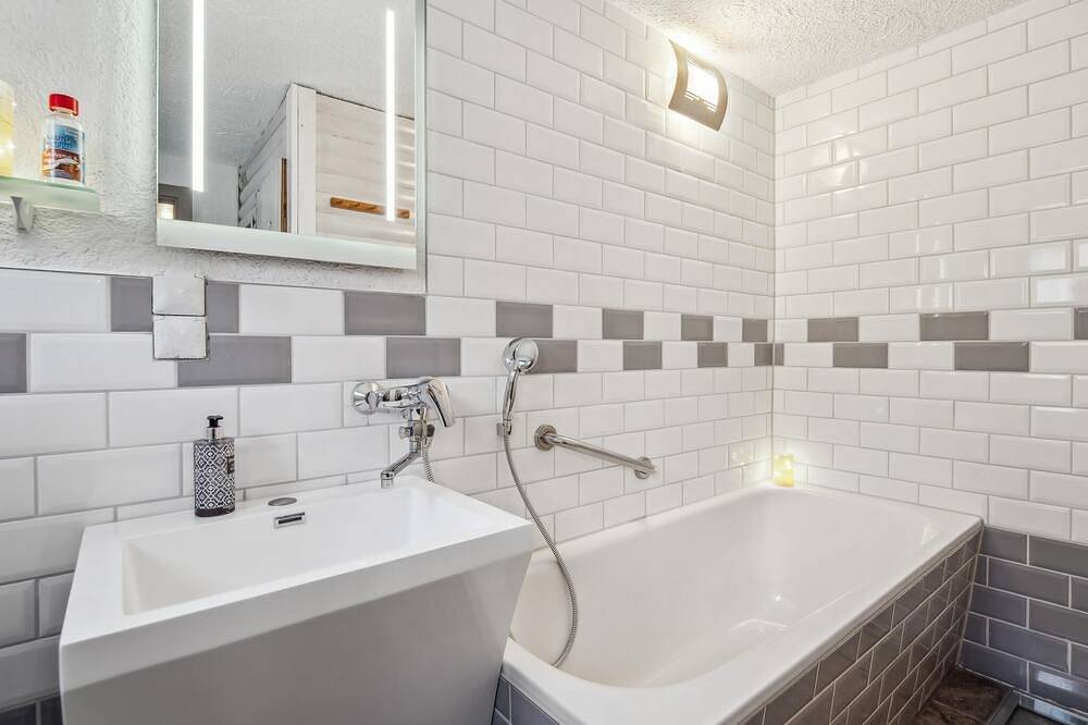 Ferienhaus mit Ofen & Sauna im Thüringer Wald in Emsetal, Waltershausen