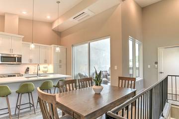 Vacation House for 6 Guests in Asheville, Blue Ridge Mountains, Picture 1