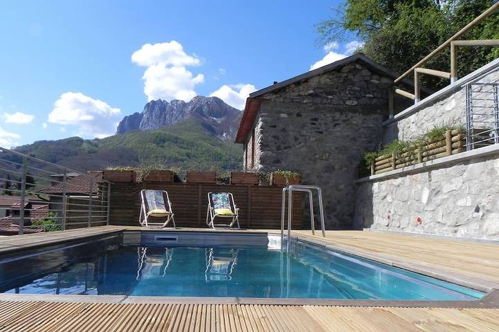 Ferienhaus für 14 Personen, mit Whirlpool und Pool sowie Balkon und Garten, mit Haustier - 1
