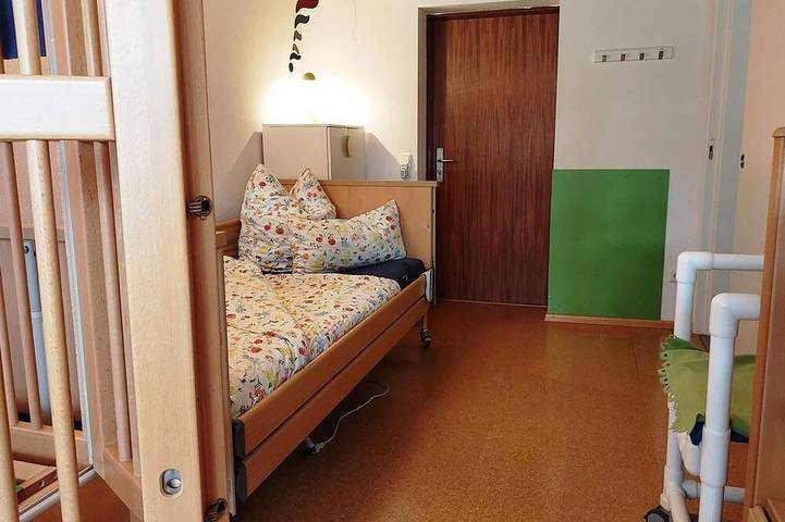 Ganze Wohnung, Ferienwohnung „Bunte Burg“ - Bunte Burg in Ebenweiler, Region Bodensee-Oberschwaben