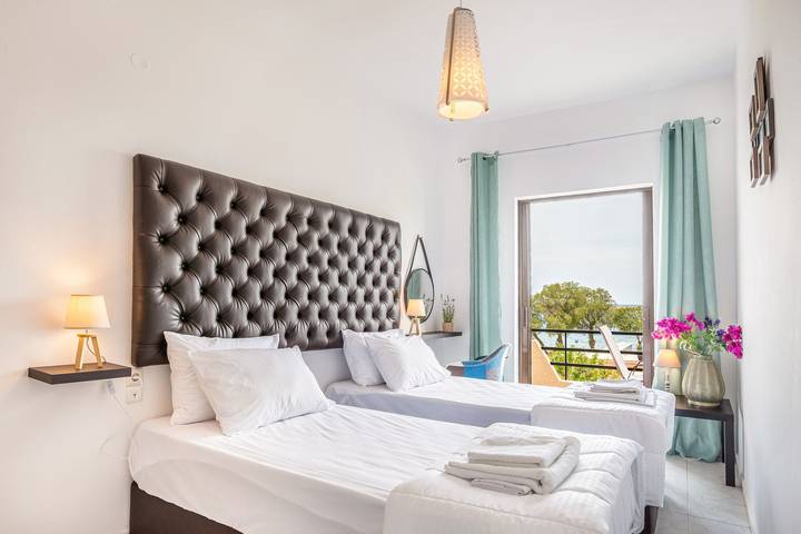 Ferienwohnung für 4 Personen, mit Balkon und Meerblick in Chania - 2