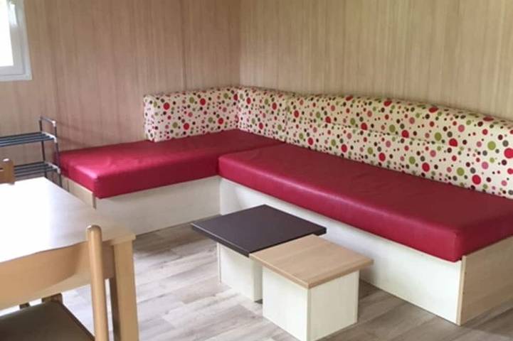 Gîte pour 4 personnes, avec piscine et jardin à La Chapelle-Hermier - 2