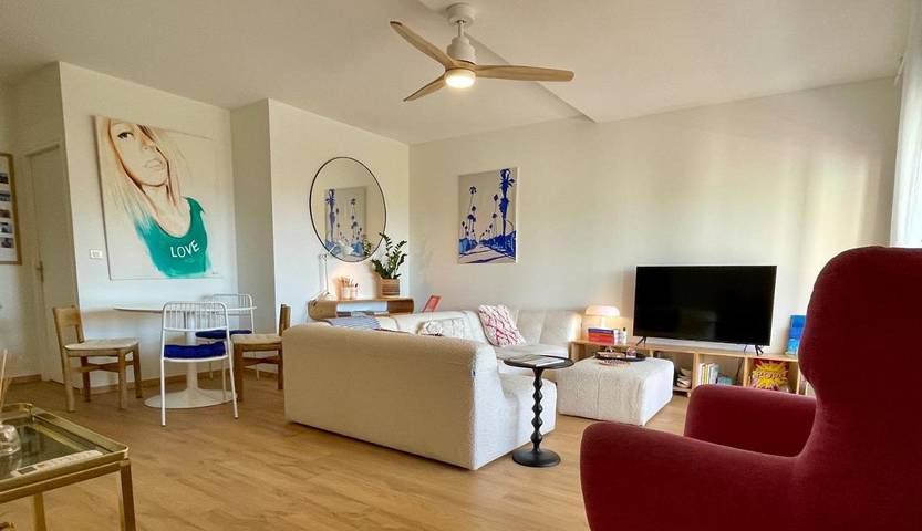 Gîte pour 4 personnes, avec terrasse et vue dans Plage Marinella - 3