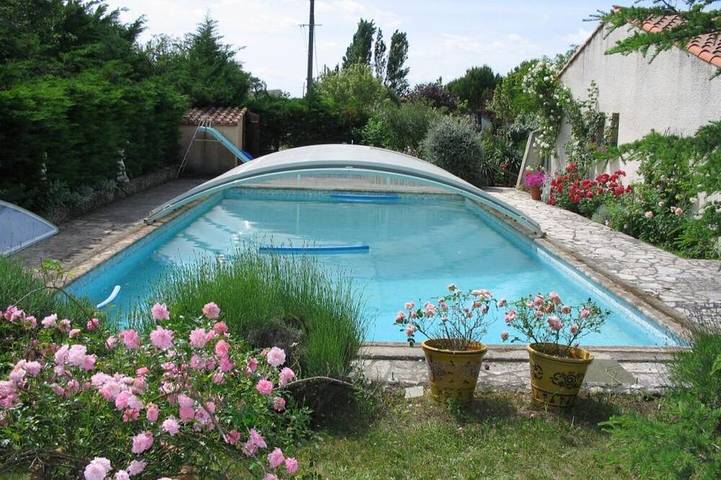 Location de vacances pour 4 personnes, avec jardin et piscine à Conques-sur-Orbiel