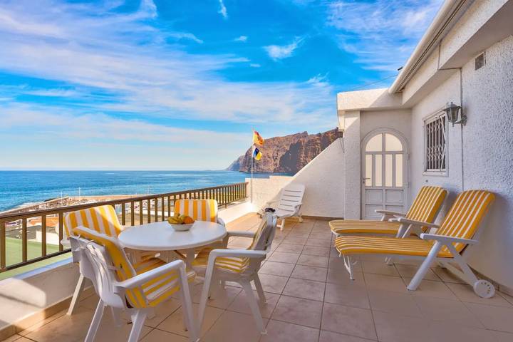 Holiday rental for 4 people, with Balcony and Garden as well as Children pool in Acantilados de los Gigantes
